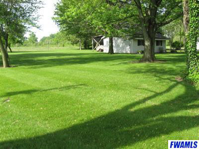 3210 East Yoder Road Fort Wayne, IN 46819 - Photo 2 of 13