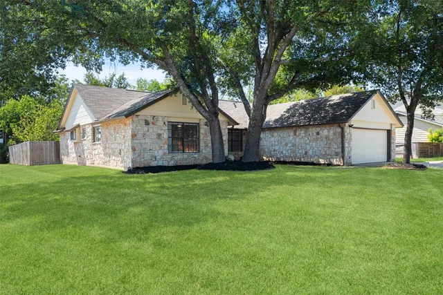 $335,000 | 101 North Kings Canyon Drive, Cedar Park, TX 78613