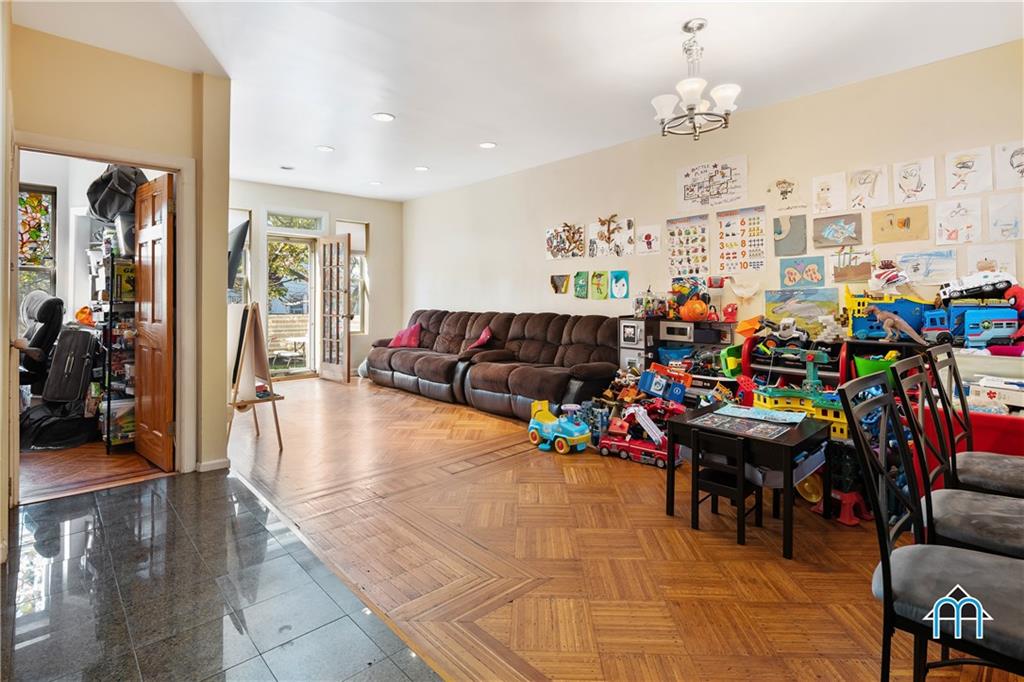 627 68th Street Brooklyn, NY 11220 - Photo 3 of 34