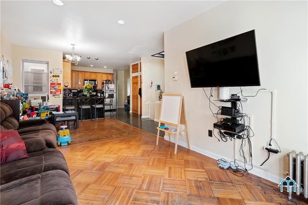 627 68th Street Brooklyn, NY 11220 - Photo 4 of 34