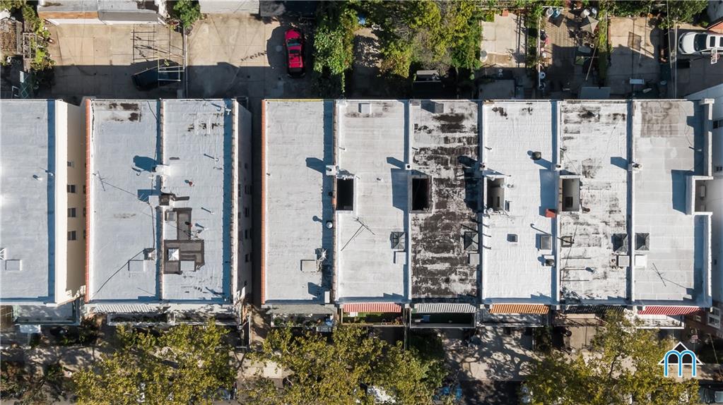 627 68th Street Brooklyn, NY 11220 - Photo 31 of 34