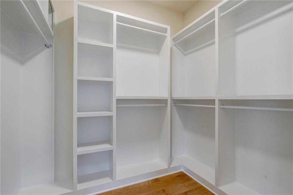 1709 Eastside Parc Street Atlanta, GA 30316 - Photo 31 of 38 a view of a room with shelf