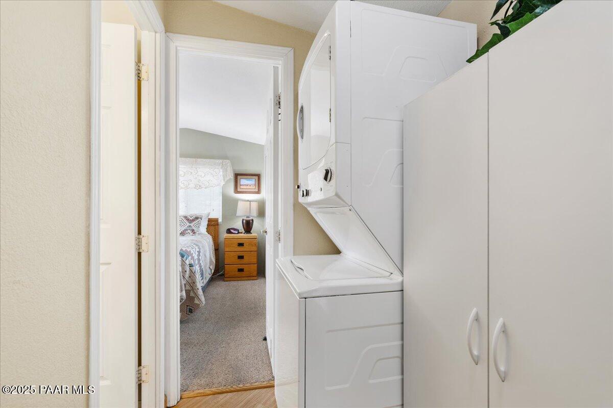 2521 Hilltop Road Prescott, AZ 86301 - Photo 21 of 47 21-Laundry