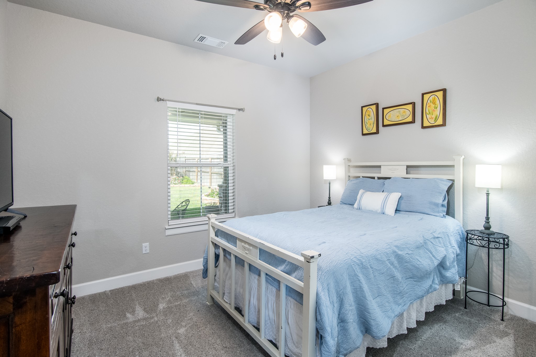 1 Greystone Court Angleton, TX 77515 - Photo 13 of 28 Secondary bedroom downstairs