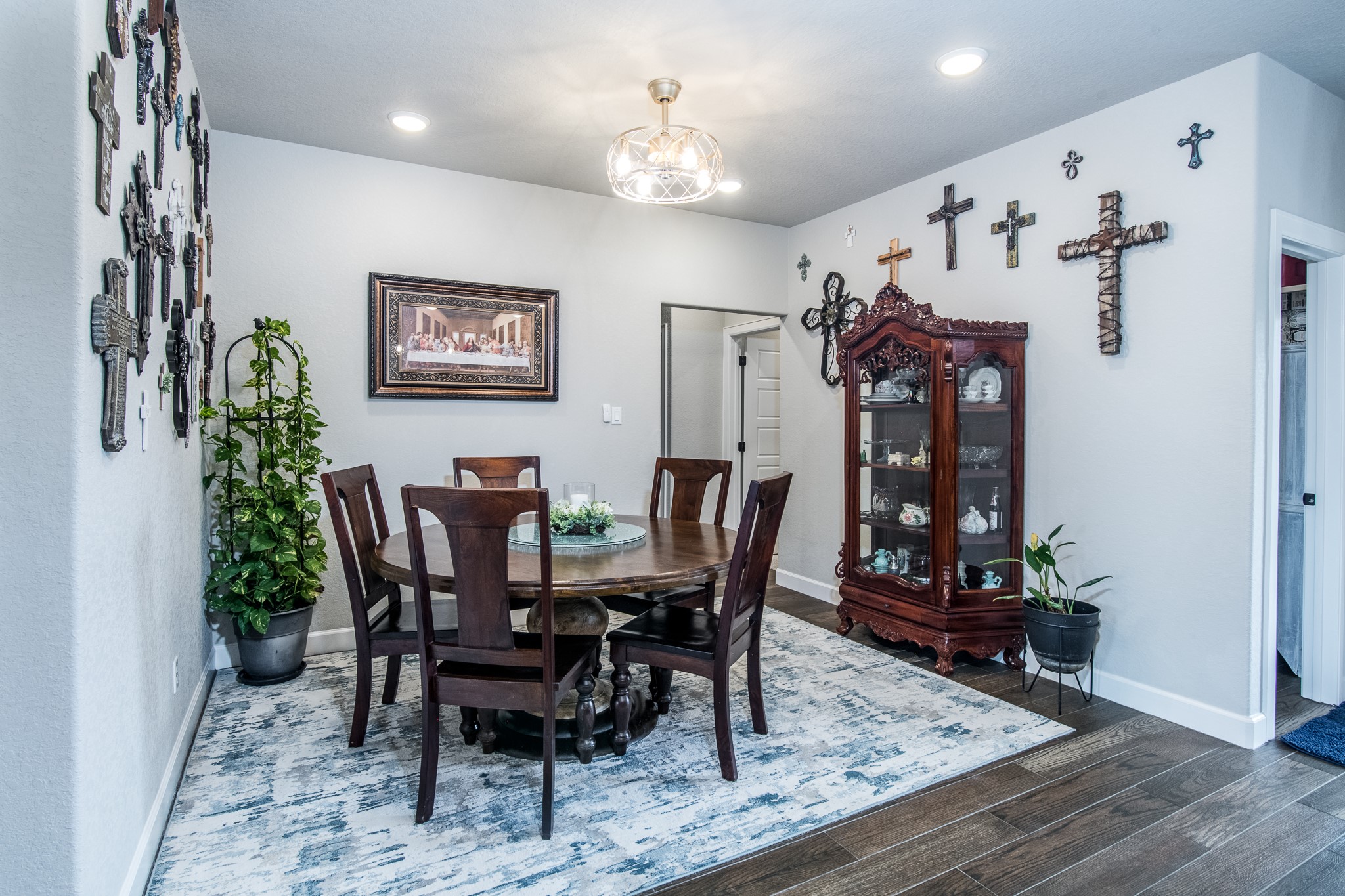 1 Greystone Court Angleton, TX 77515 - Photo 8 of 28 Dining room space