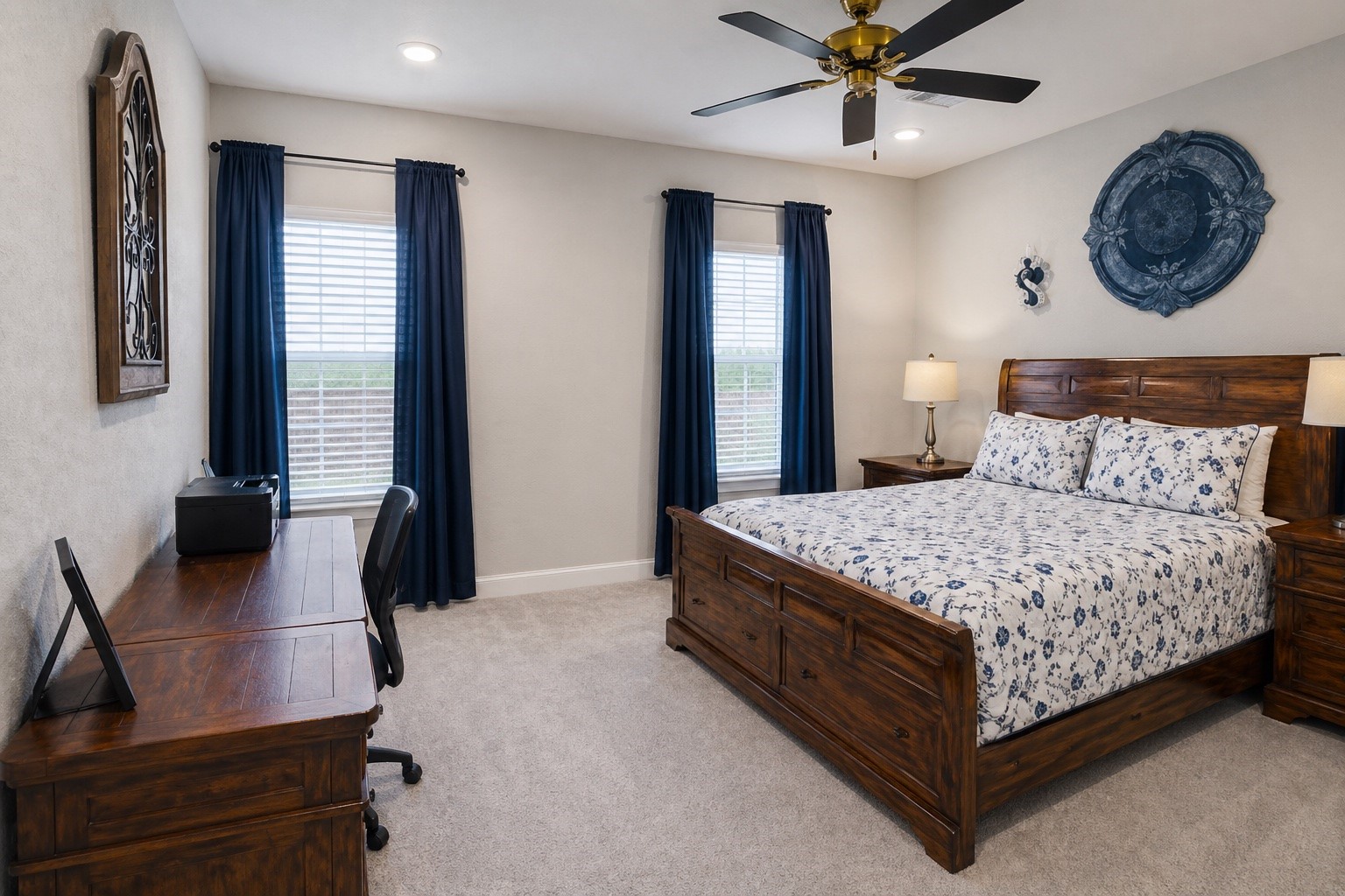 1 Greystone Court Angleton, TX 77515 - Photo 10 of 28 Primary bedroom