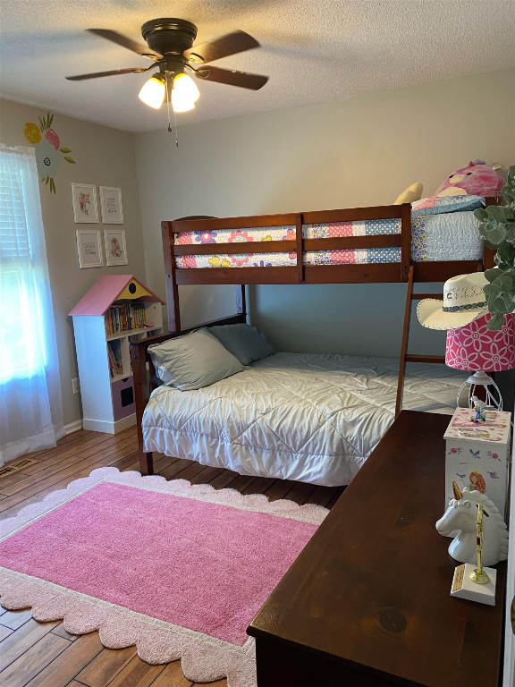 44 Blue Pond Road Clayton, NC 27520 - Photo 7 of 11 Gallery Image 7