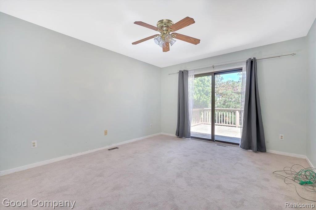 676 Highgate Mews Rochester Hills, MI 48307 - Photo 16 of 24