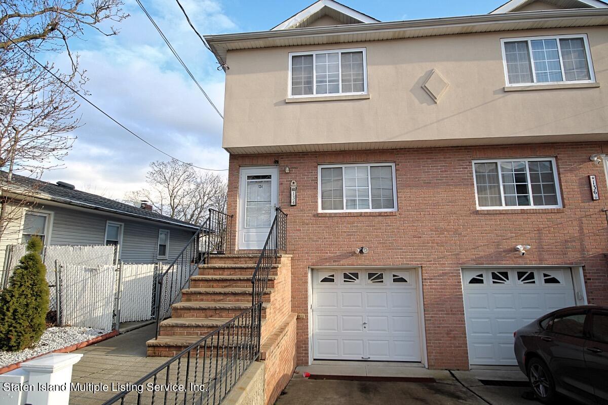 134 Mill Road Staten Island, NY 10306 - Photo 2 of 30 IMG_4040