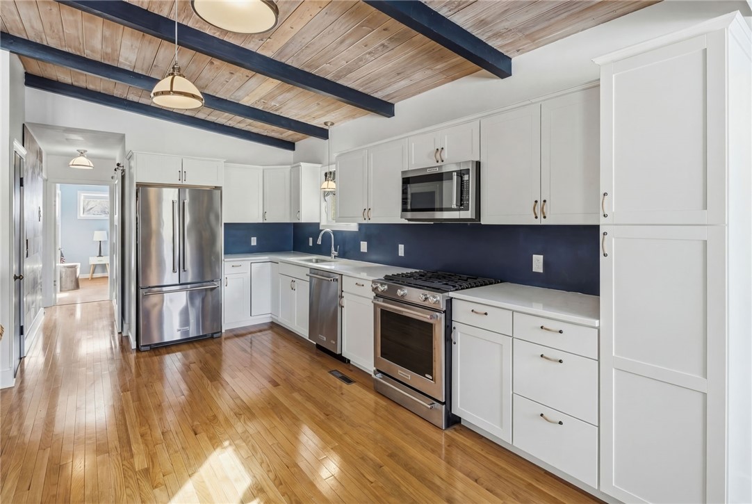 13 Plateau Road Westerly, RI 02891 - Photo 9 of 41 Image enhanced digitally.