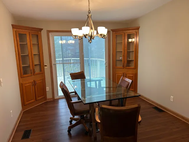 $344,900 | 8715 Little Bend Court, Middleville, MI 49333