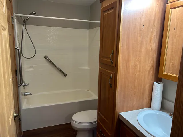 $344,900 | 8715 Little Bend Court, Middleville, MI 49333