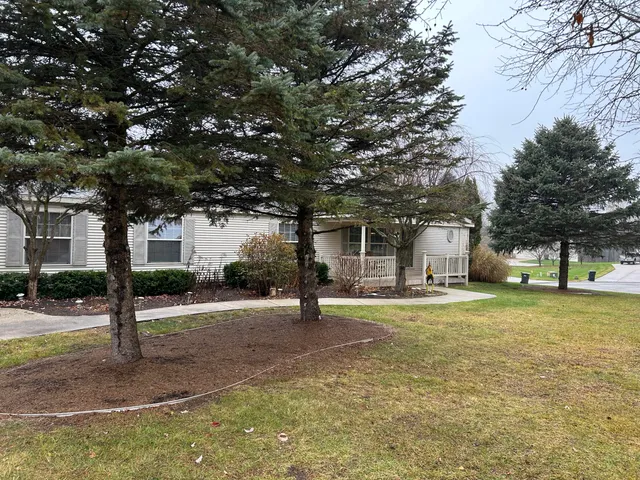 $344,900 | 8715 Little Bend Court, Middleville, MI 49333