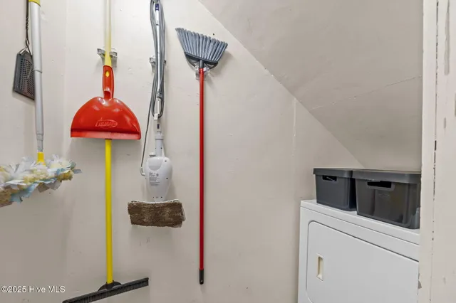 $230,000 | 3342 North Contentnea Street, Farmville, NC 27828