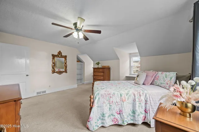 $230,000 | 3342 North Contentnea Street, Farmville, NC 27828