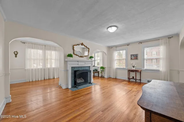 $230,000 | 3342 North Contentnea Street, Farmville, NC 27828