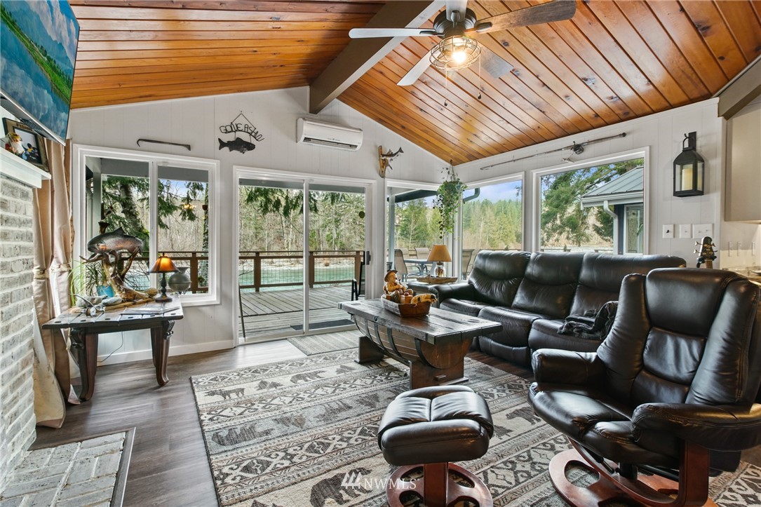 43825 Fir Road Gold Bar, WA 98251 - Photo 4 of 35 a living room with furniture and a large window