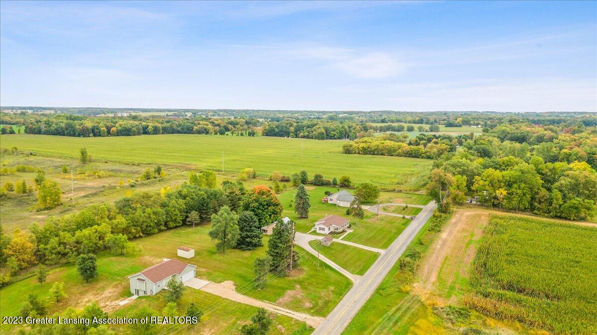 5300 Plains Road Eaton Rapids, MI 48827 - Photo 34 of 40 01-Media Jett-9