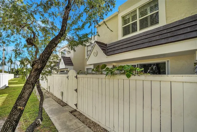 $3,500 | 4550 Southwest 68th Ct Circle, Unit 548, Miami, FL 33155