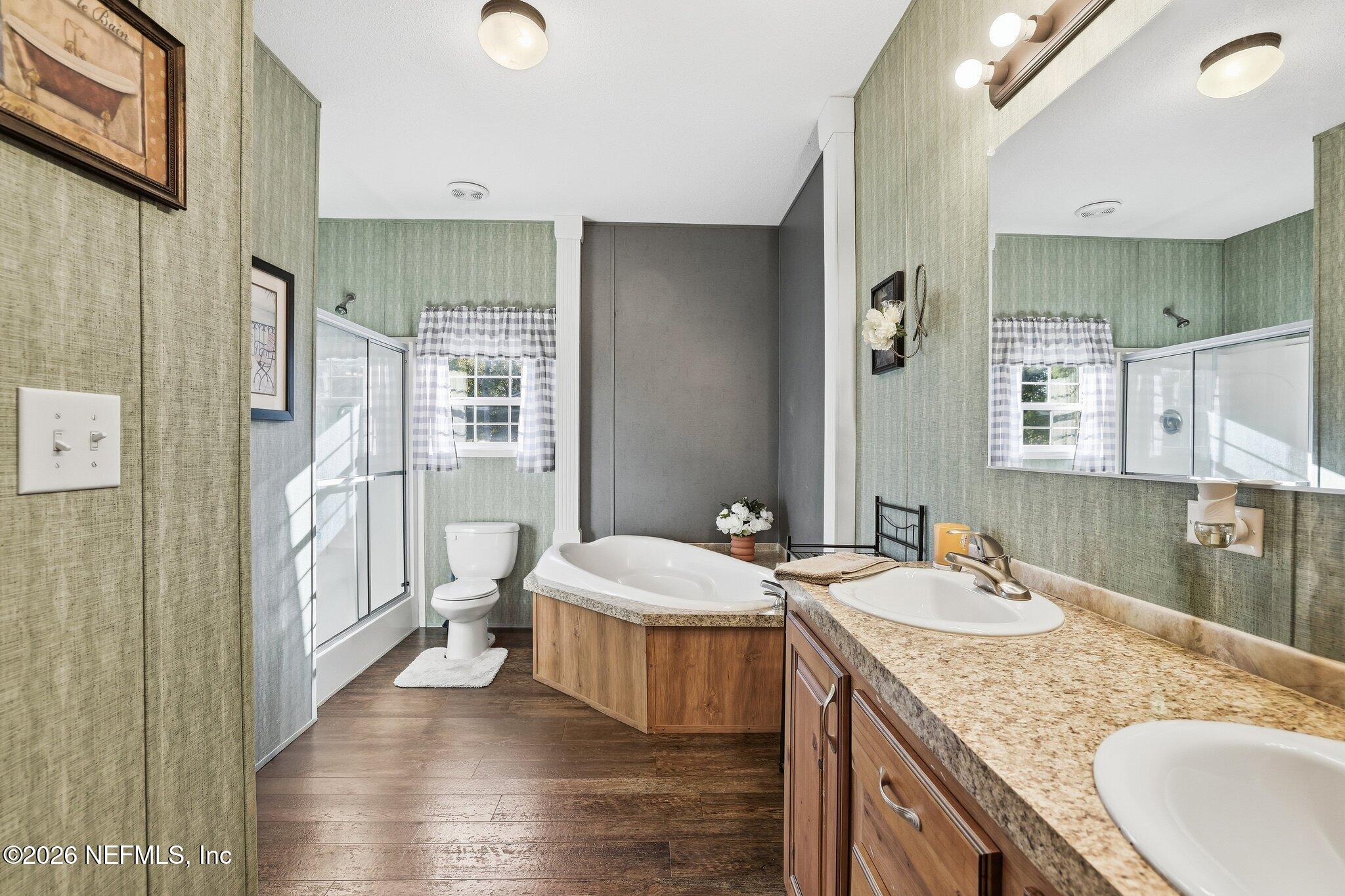 5720 Bitter Root Street Keystone Heights, FL 32656 - Photo 21 of 31 Master Bath