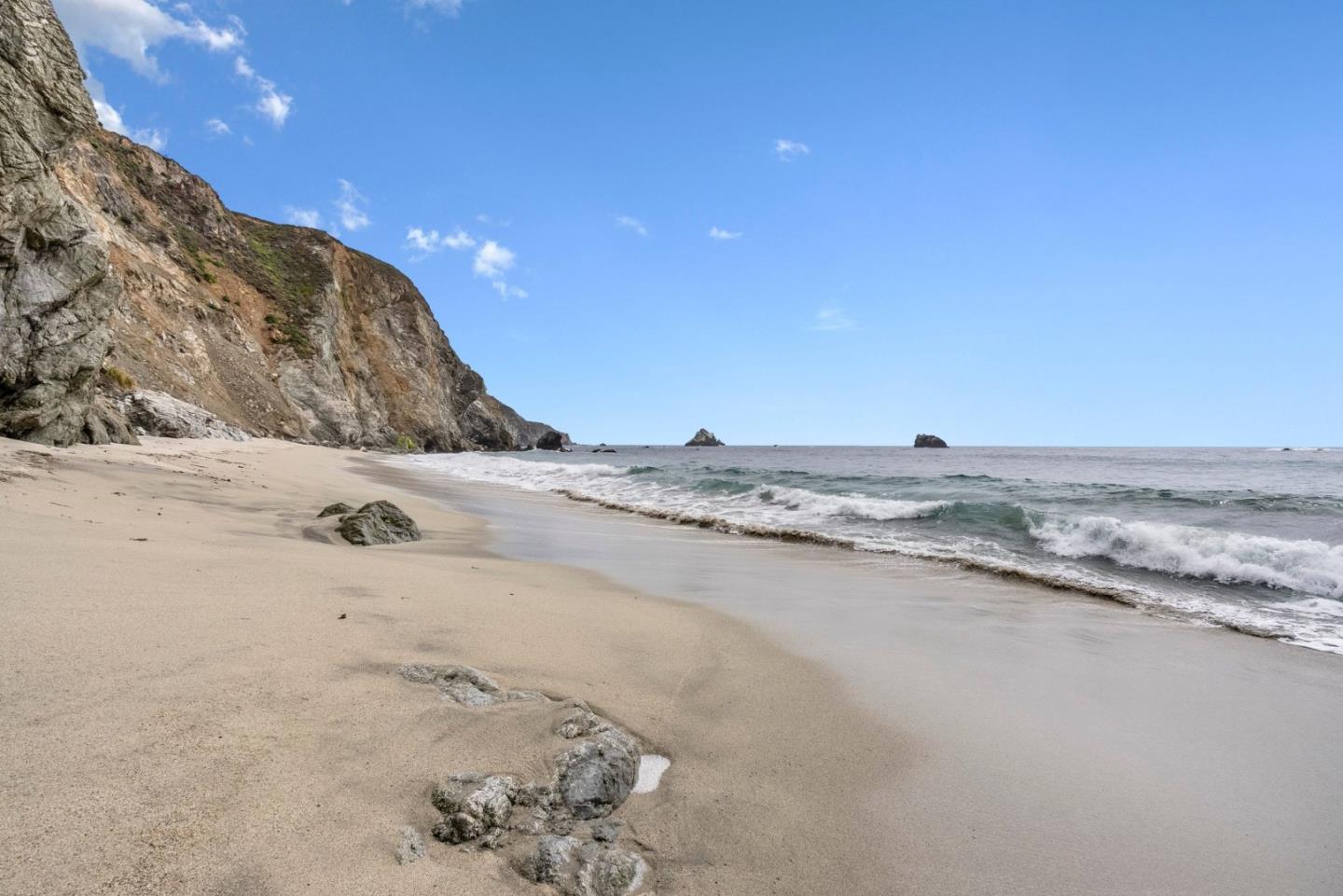 39350 Coast Road Big Sur, CA 93923 - Photo 4 of 44