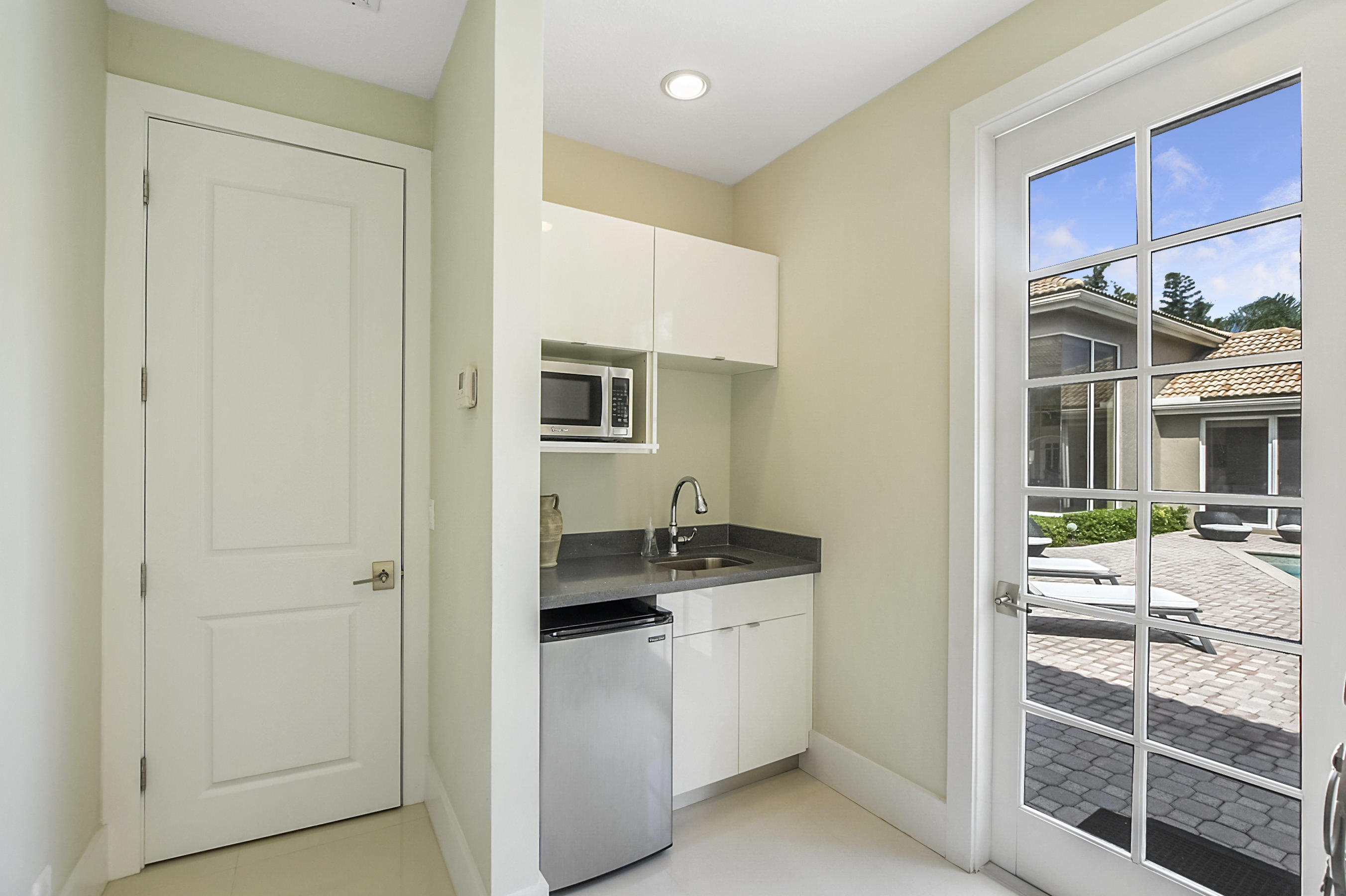 2550 Northwest 64th Boulevard Boca Raton, FL 33496 - Photo 14 of 58 15_ebf_2580
