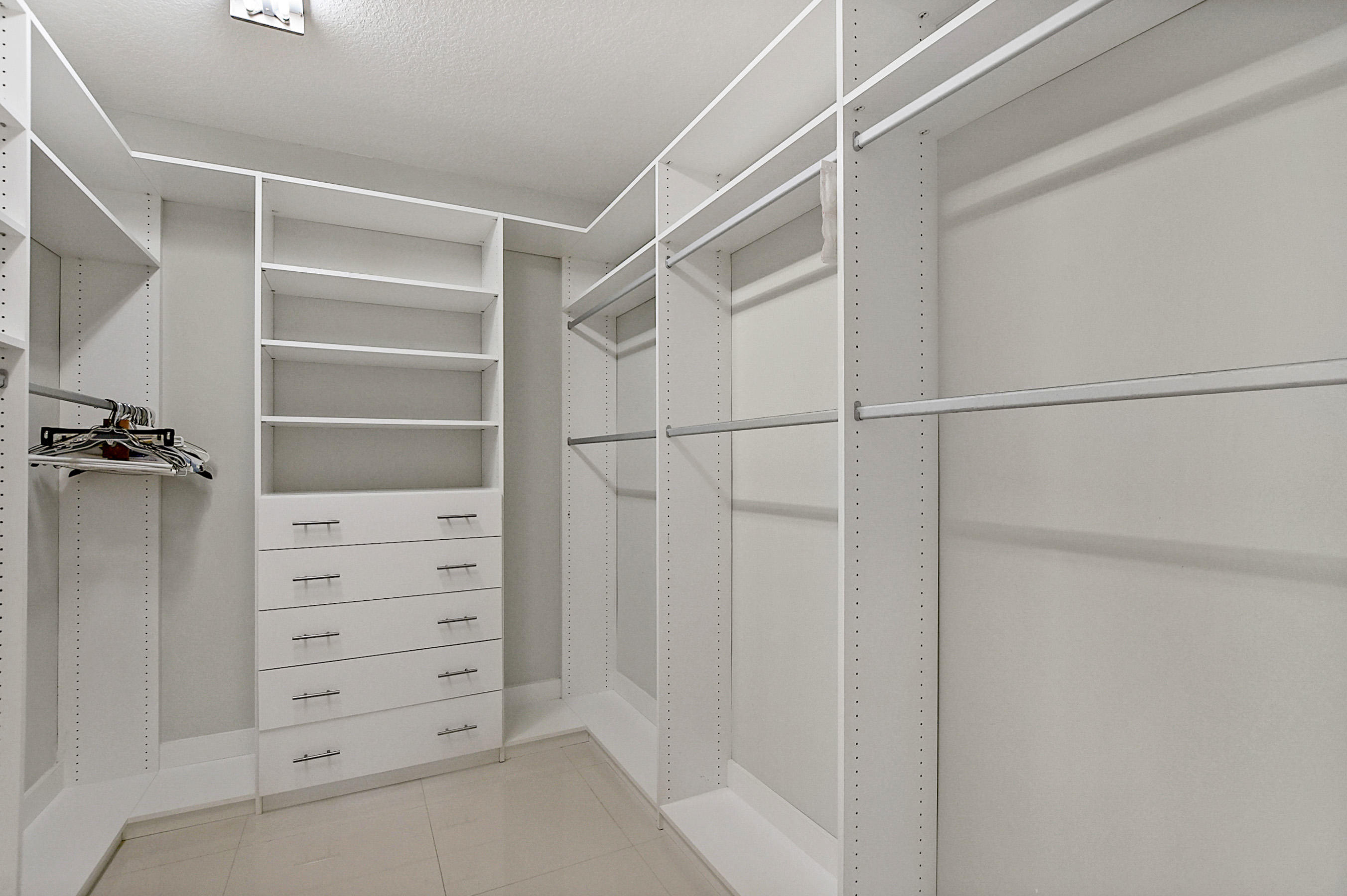 2550 Northwest 64th Boulevard Boca Raton, FL 33496 - Photo 40 of 58 56_ebf_2748
