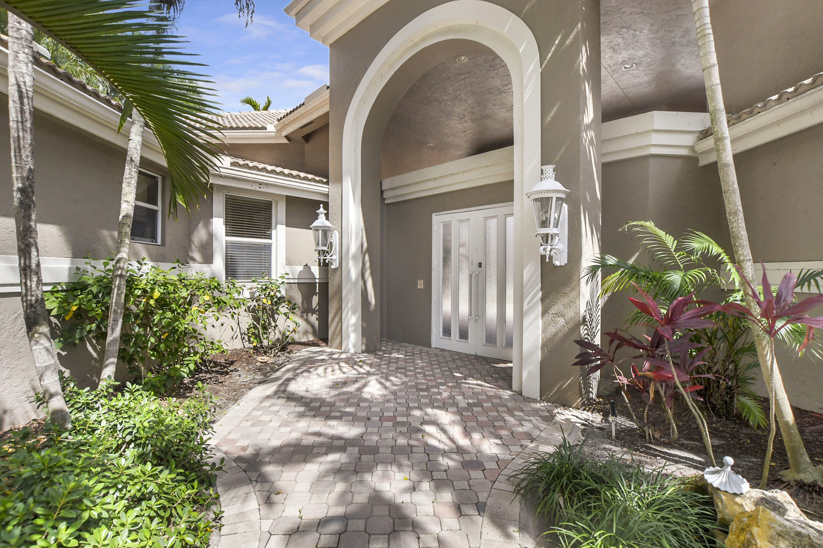2550 Northwest 64th Boulevard Boca Raton, FL 33496 - Photo 4 of 58 04_ebf_2564