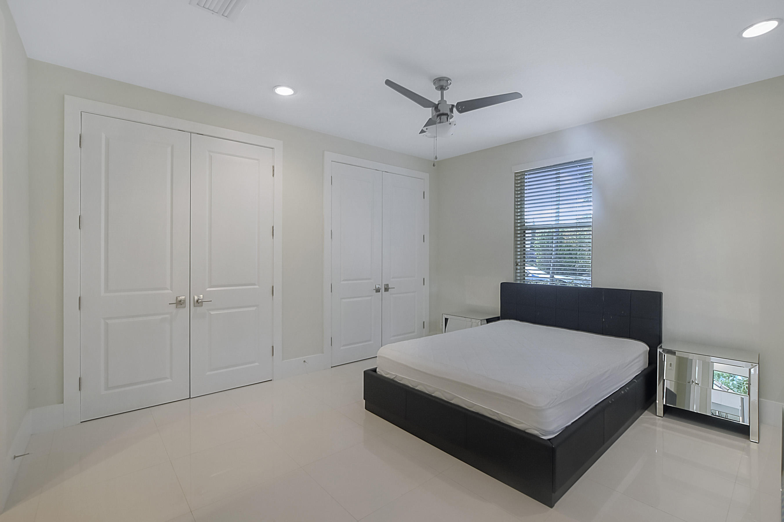 2550 Northwest 64th Boulevard Boca Raton, FL 33496 - Photo 41 of 58 35_ebf_2620