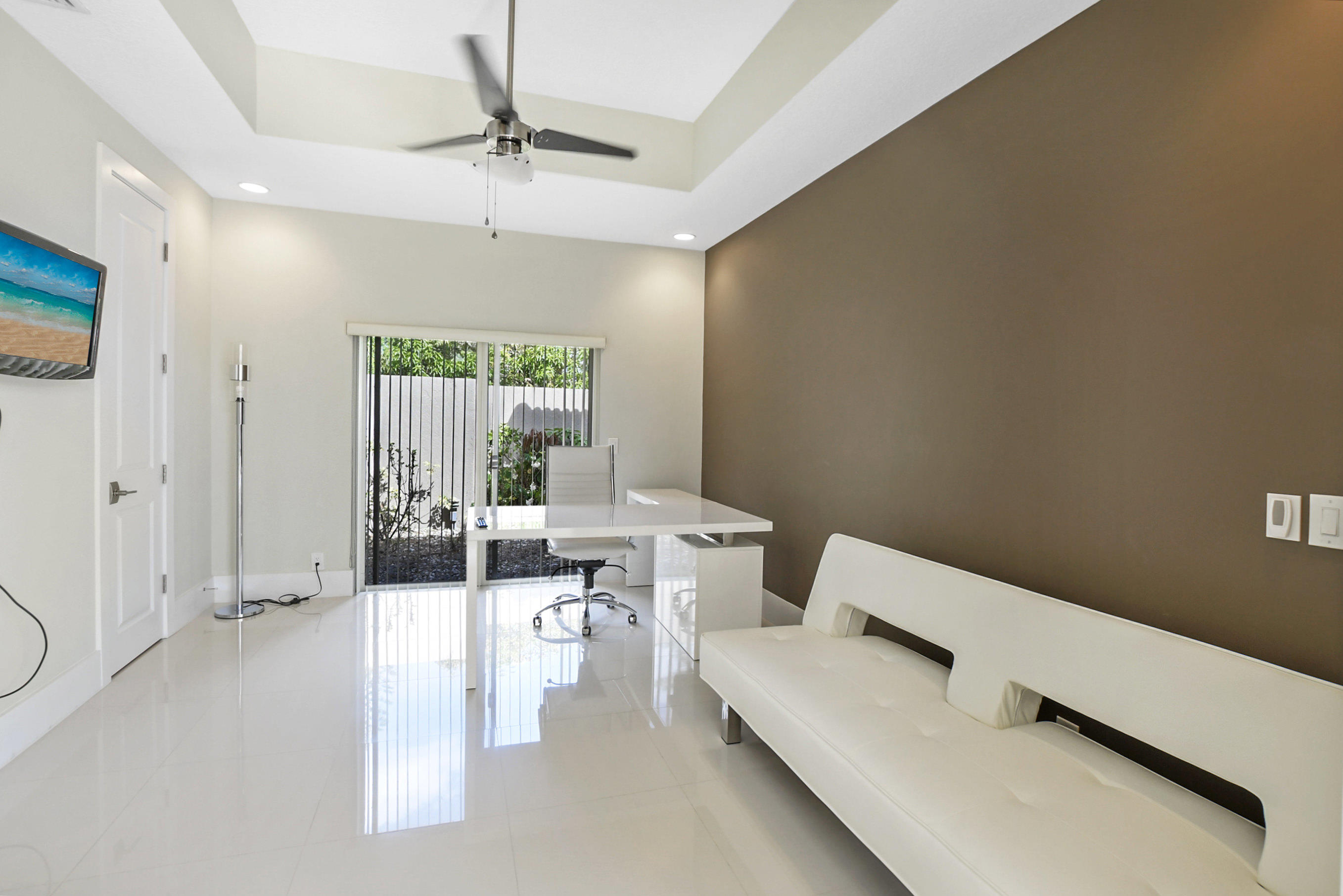 2550 Northwest 64th Boulevard Boca Raton, FL 33496 - Photo 49 of 58 43_ebf_2665