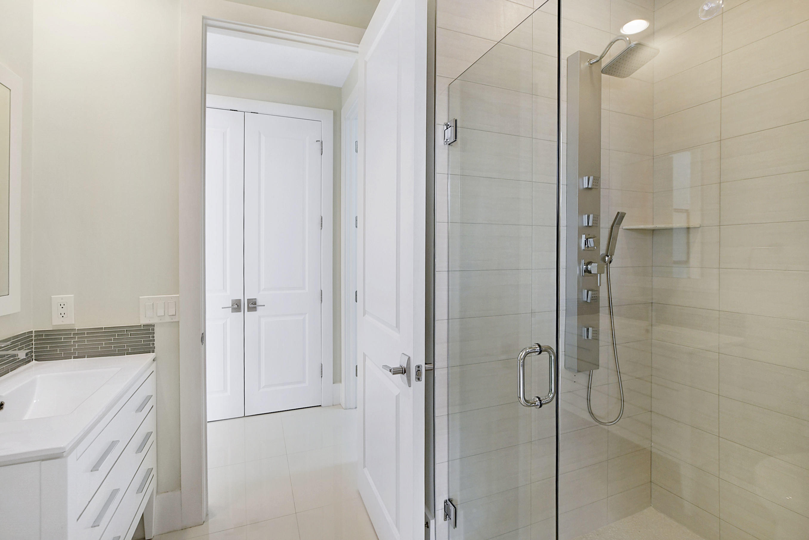 2550 Northwest 64th Boulevard Boca Raton, FL 33496 - Photo 52 of 58 46_ebf_2680