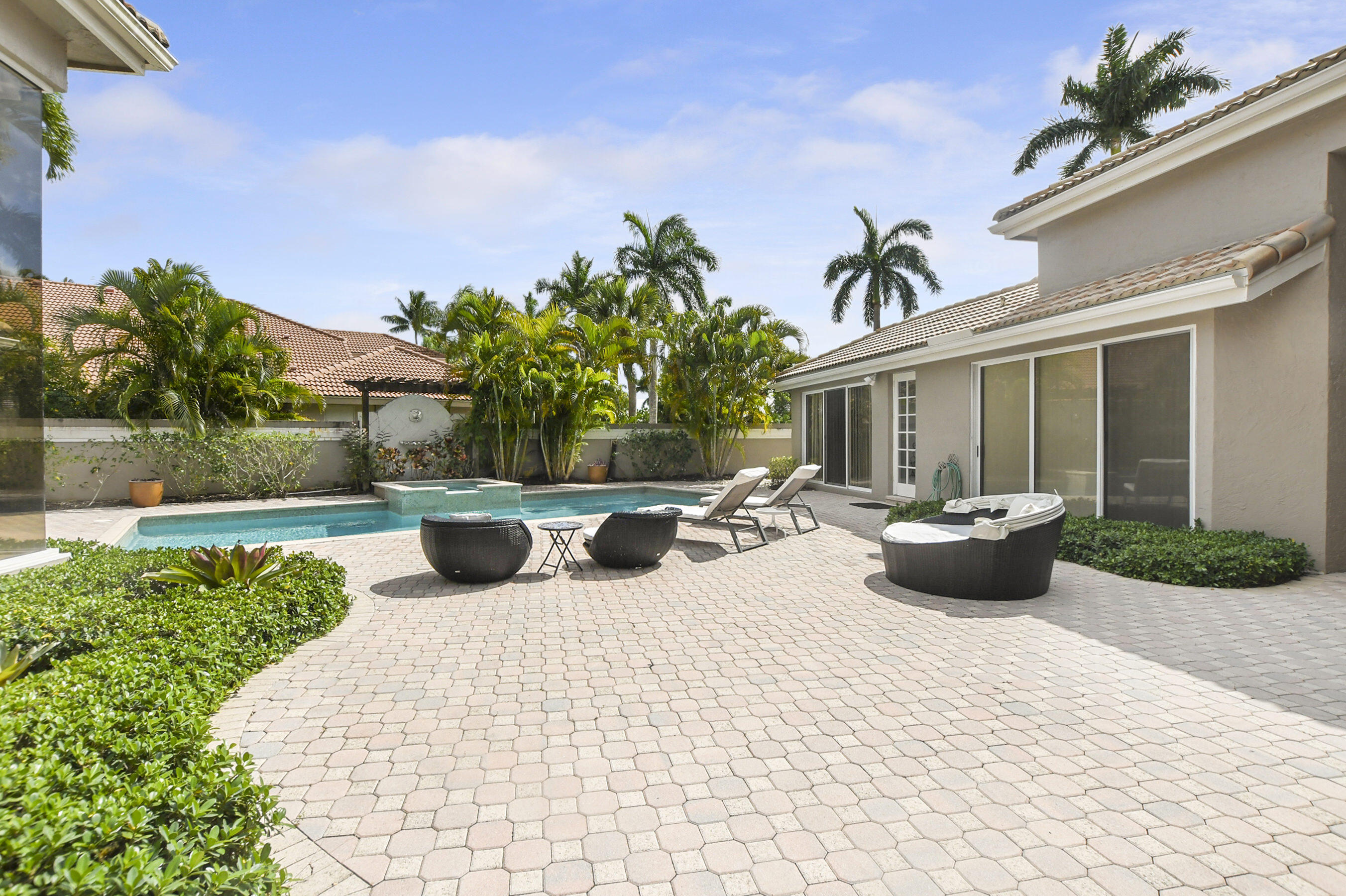 2550 Northwest 64th Boulevard Boca Raton, FL 33496 - Photo 7 of 58 08_ebf_2524
