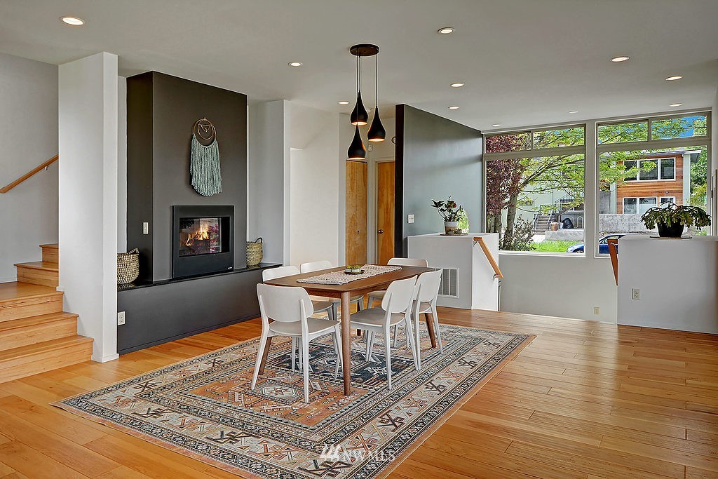 1436 26th Avenue Seattle, WA 98122 - Photo 4 of 17