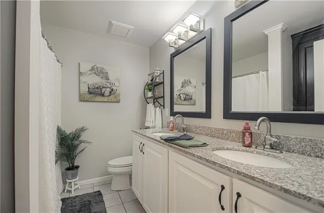 $330,000 | 1038 Essex Street, Liberty, MO 64068