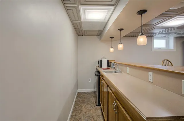 $330,000 | 1038 Essex Street, Liberty, MO 64068