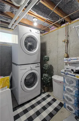 $330,000 | 1038 Essex Street, Liberty, MO 64068