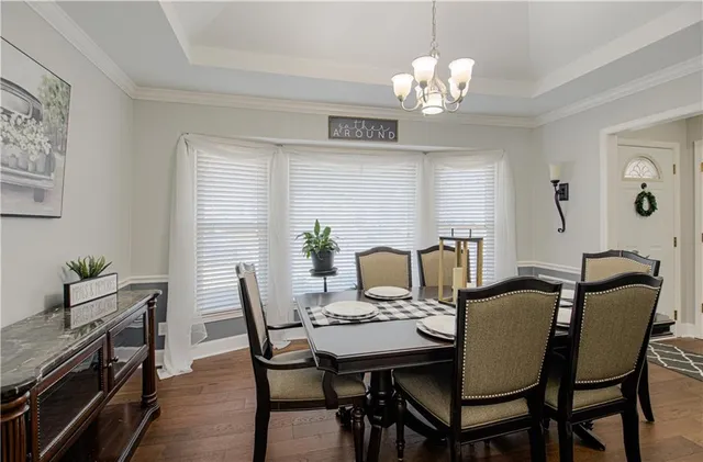 $330,000 | 1038 Essex Street, Liberty, MO 64068