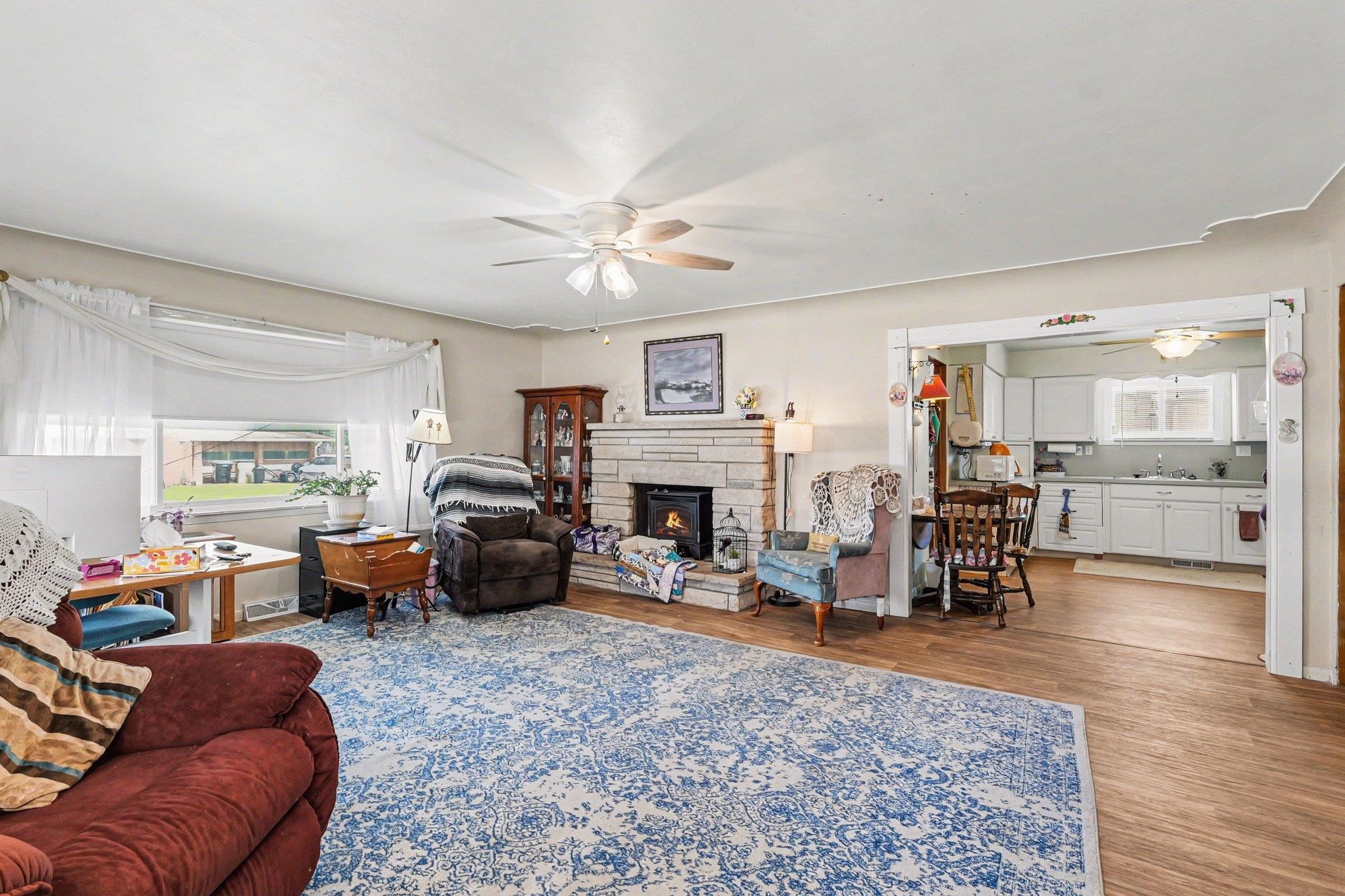 701 Rhodes Street Pinconning, MI 48650 - Photo 4 of 16