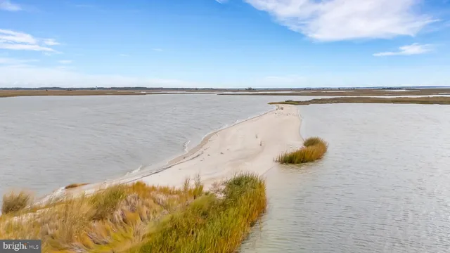 $320,000 | 25640 Frenchtown Road, Westover, MD 21871