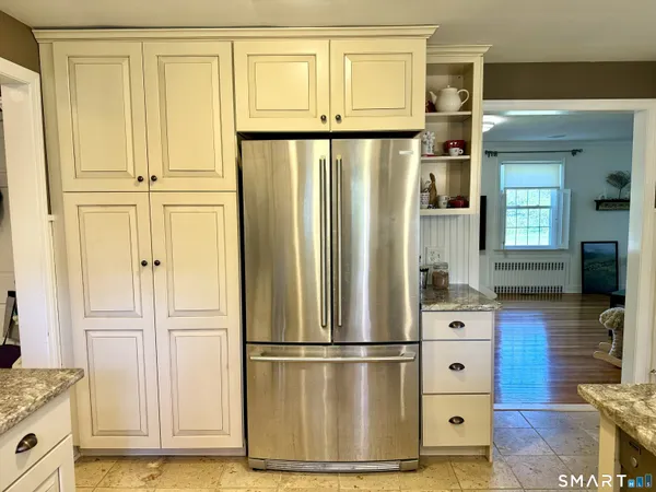 $4,600 | 330 Ridge Road, Hamden, CT 06517