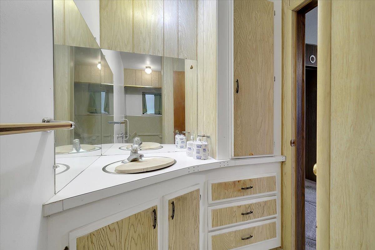 2060 Locust Street Sutter, CA 95982 - Photo 18 of 61 MAIN HOUSE PRIMARY BATHROOM ATTACHED TO MAIN BEDROOM