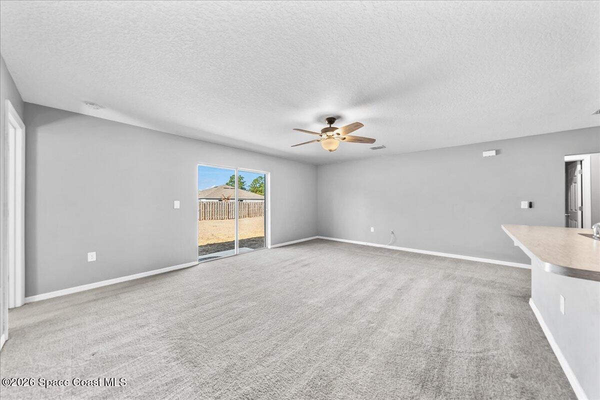 359 Hanford Road Southwest Palm Bay, FL 32908 - Photo 11 of 36 Living