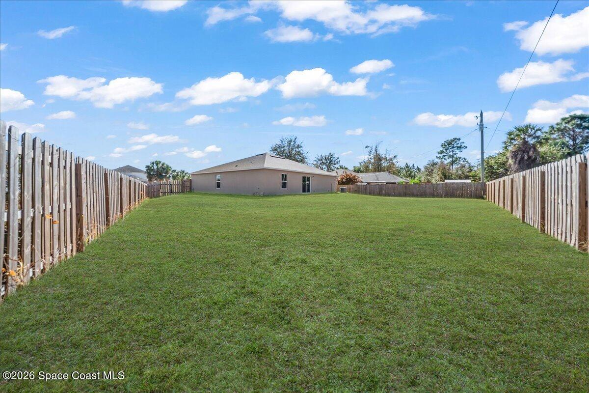 359 Hanford Road Southwest Palm Bay, FL 32908 - Photo 2 of 35 65-untitled-31-39