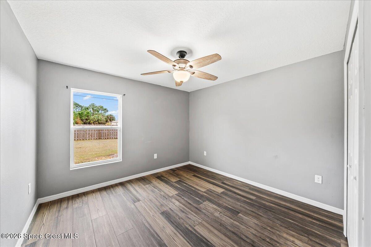 359 Hanford Road Southwest Palm Bay, FL 32908 - Photo 21 of 35 Bedroom 2