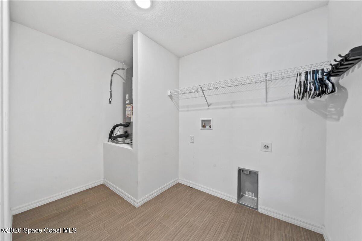 359 Hanford Road Southwest Palm Bay, FL 32908 - Photo 24 of 36 Laundry Room