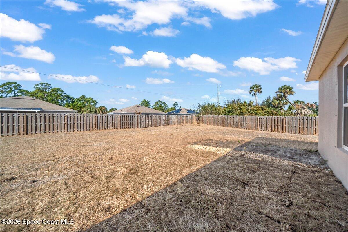 359 Hanford Road Southwest Palm Bay, FL 32908 - Photo 27 of 36 Big Yard