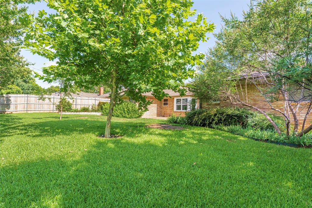 1008 Rocky Canyon Road Arlington, TX 76012 - Photo 35 of 37