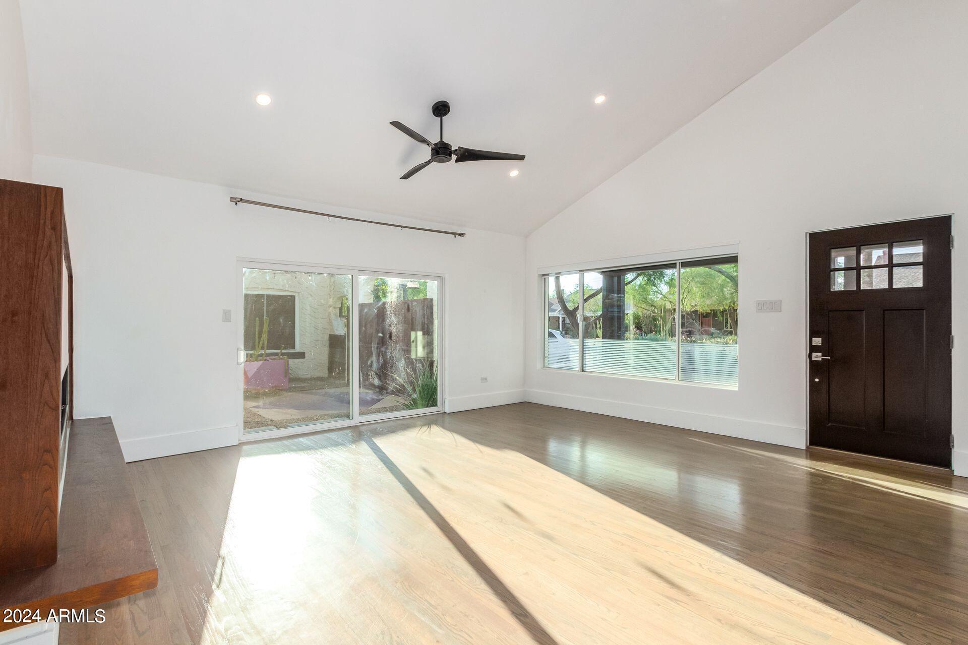 735 East Coronado Road Phoenix, AZ 85006 - Photo 6 of 48 Photo #6