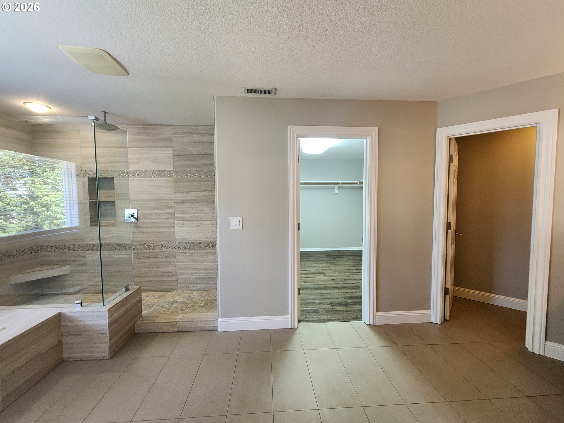 11376 Southeast Highland Loop Clackamas, OR 97015 - Photo 25 of 38