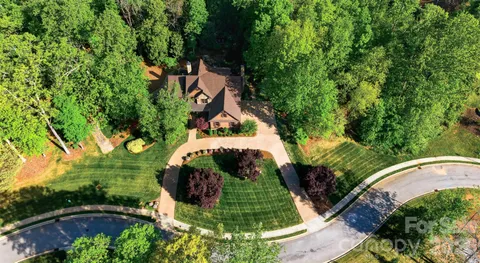 $1,289,900 | 2748 Trent Drive Northeast, Conover, NC 28613